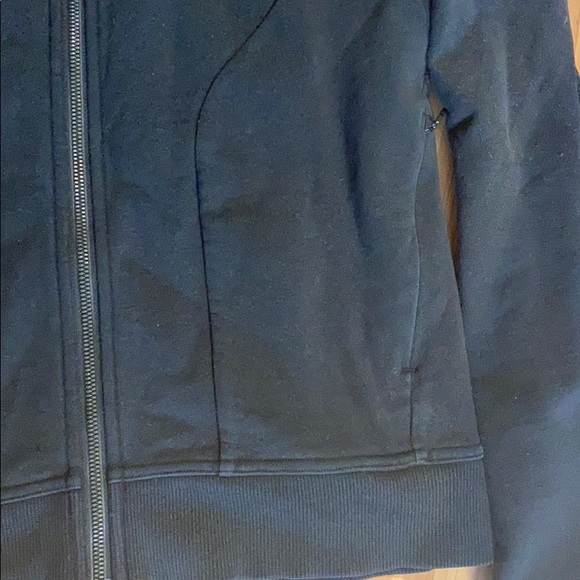 Lululemon Huddle & Hustle Hoodie, black size 8 - Picture 6 of 6